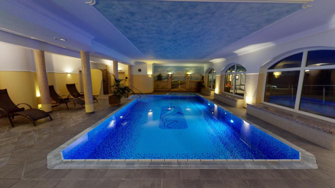 Voralpenhotel Schmoller Санкт Георген им Атергау Екстериор снимка